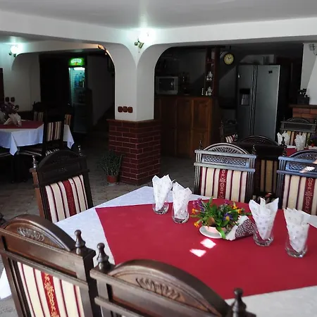Gasthuis Pensiunea Orhideea 3*